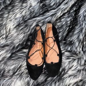 Black velvet flat